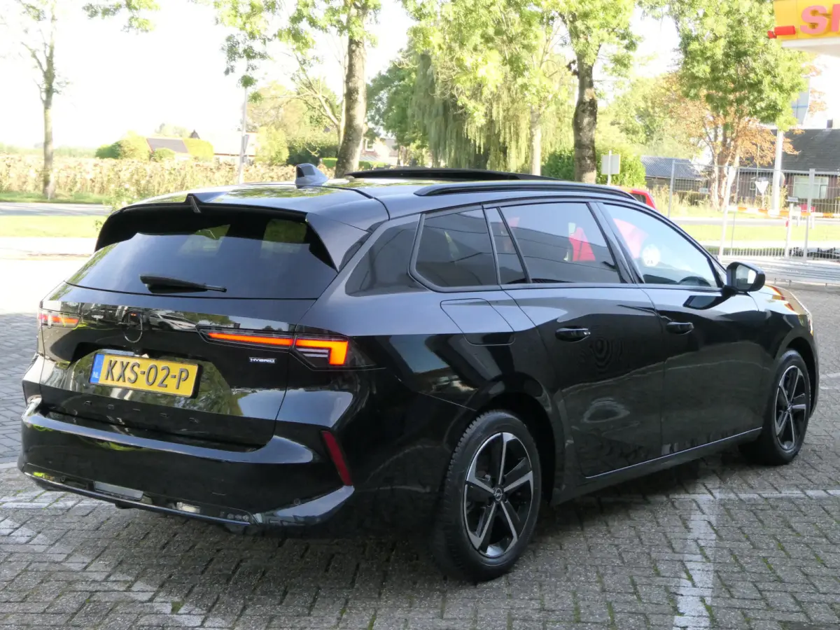 ST 1.2 Turbo Mild Hybrid GS | Panoramadak | LED Matrix
