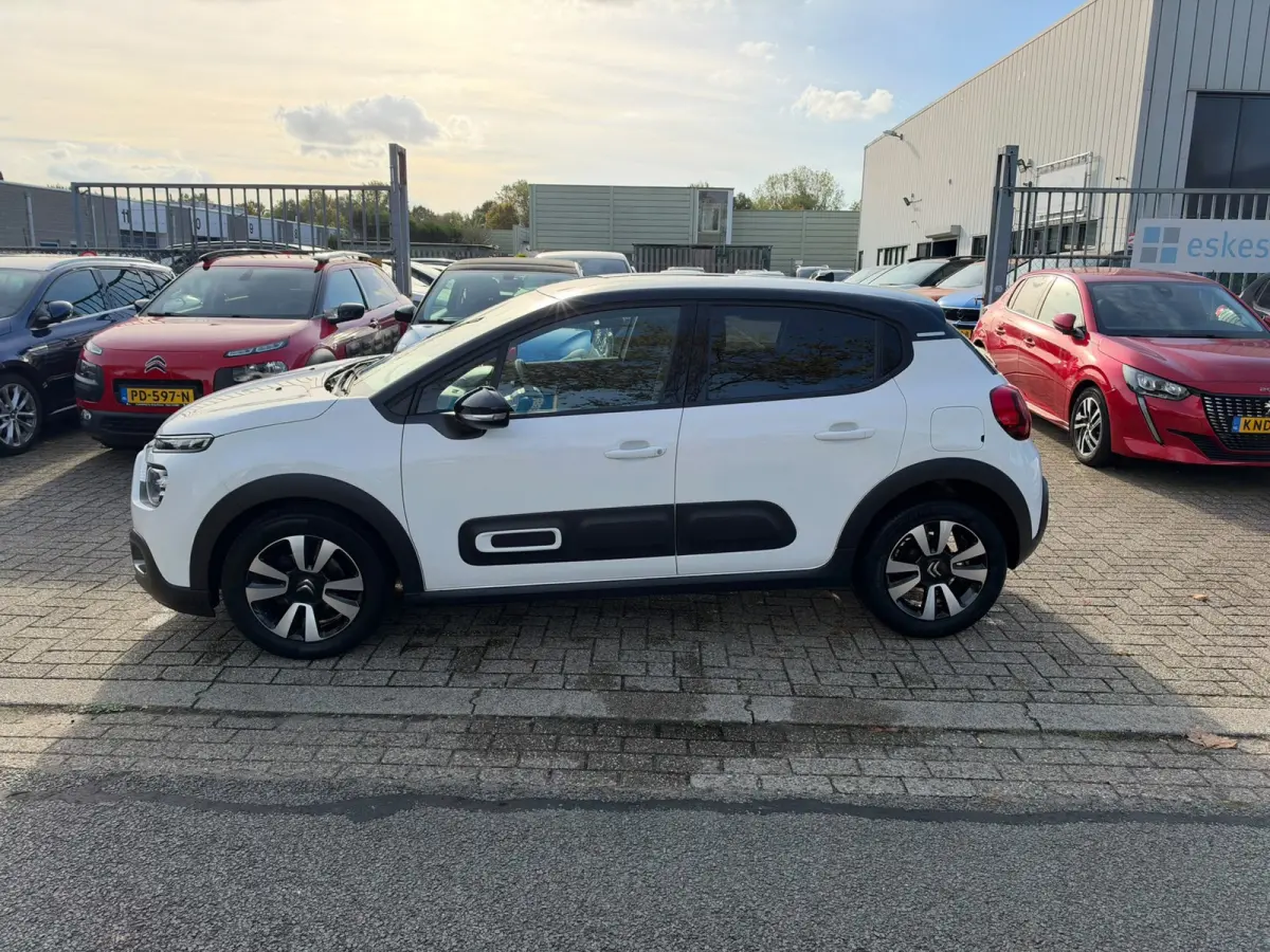 1.2 PureTech Feel,Facelift, Navi, Dealer auto, Stoel verwarming, 1ste eigenaar, INC BTW