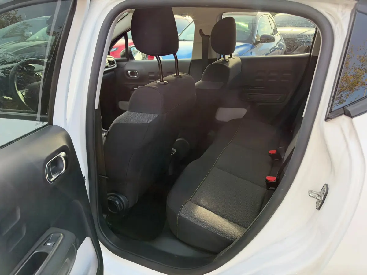 1.2 PureTech Feel,Facelift, Navi, Dealer auto, Stoel verwarming, 1ste eigenaar, INC BTW