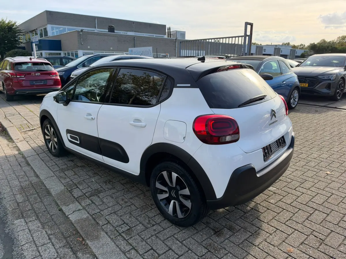 1.2 PureTech Feel,Facelift, Navi, Dealer auto, Stoel verwarming, 1ste eigenaar, INC BTW