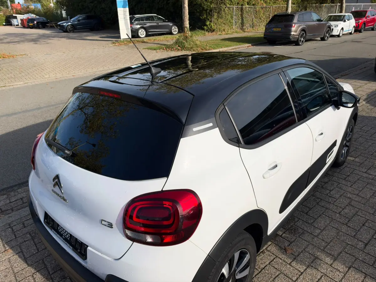 1.2 PureTech Feel,Facelift, Navi, Dealer auto, Stoel verwarming, 1ste eigenaar, INC BTW
