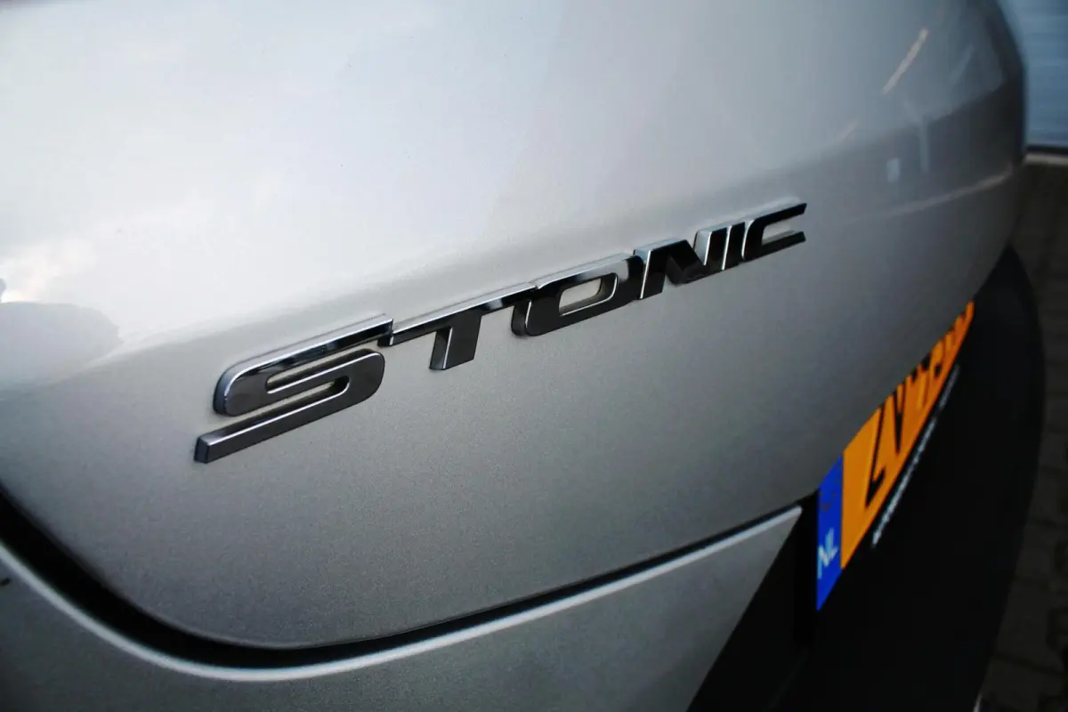 1.0 T-GDi DynamicLine | Navi | Carplay | Airco | Camera