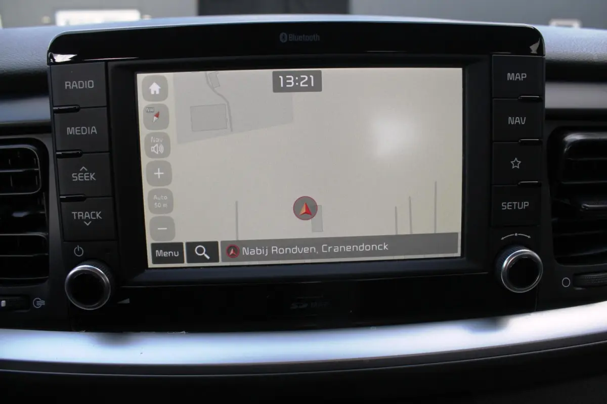 1.0 T-GDi DynamicLine | Navi | Carplay | Airco | Camera
