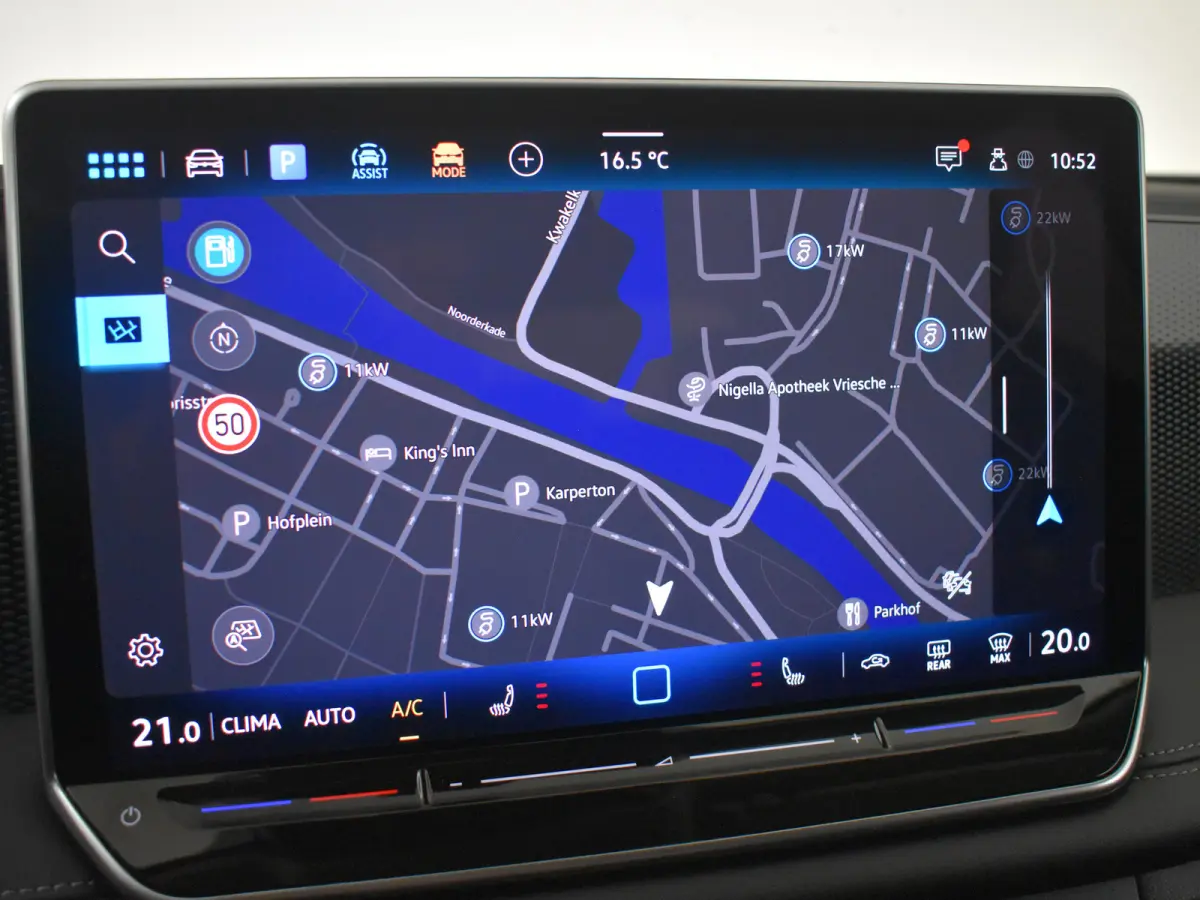 1.5 eTSI 7-DSG Life Edition Elektr. Trekhaak | Stoelverwarming l Camera l LED Plus l Cuise Control l 18" Napoli velgen