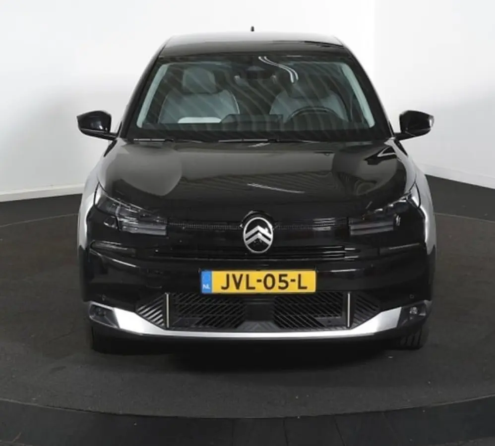 1.2 Hybrid 145pk Max 8 Jaar Garantie! | LEDER | Camers 360 | Stoelverwarming | Clima | Carplay | 18'' LMV | | Achterbank in delen neerklapbaar | Achterbank met armsteun en skiluik | Achterop