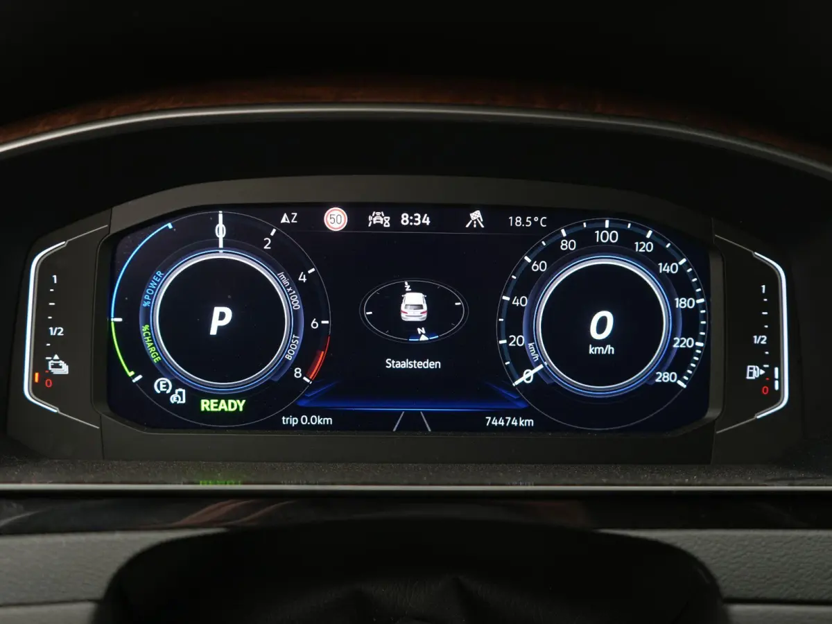 1.4 TSI eHybrid Elegance | STOELVERWARMING VOOR EN ACHTER | ADAPTIEF CRUISE CONTROL | MATRIX LED KOPLAMPEN | 18 " LICHTMETALEN VELGEN | 12 MAANDEN BOVAG GARANTIE |