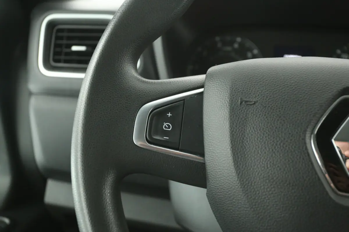 3.3t 180PK L2H2 | Clima | Camera | Cruise | 3 Zits | Navi | Parkeersens.