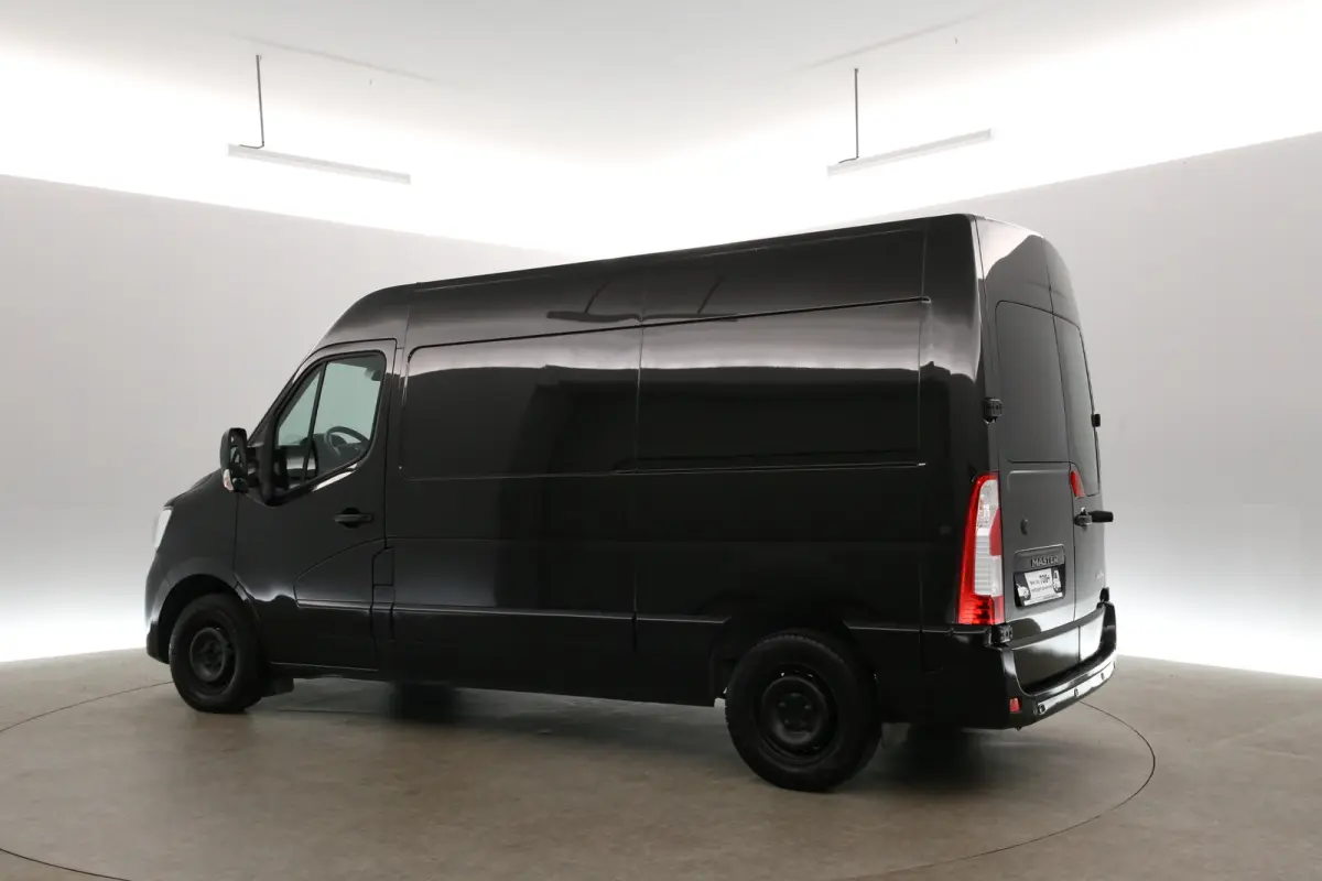 3.3t 180PK L2H2 | Clima | Camera | Cruise | 3 Zits | Navi | Parkeersens.