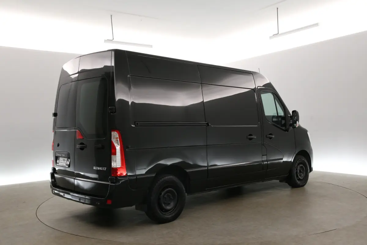 3.3t 180PK L2H2 | Clima | Camera | Cruise | 3 Zits | Navi | Parkeersens.
