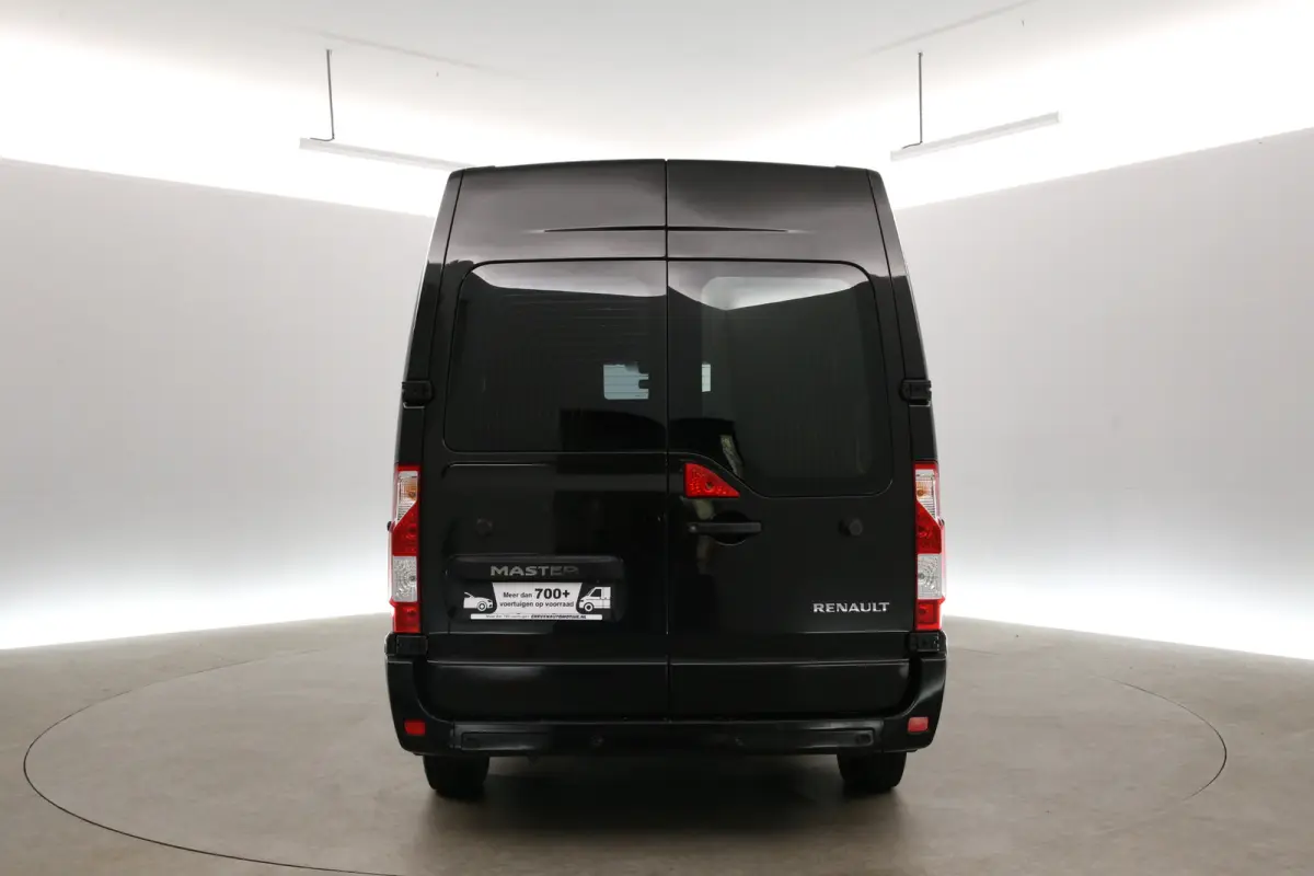 3.3t 180PK L2H2 | Clima | Camera | Cruise | 3 Zits | Navi | Parkeersens.