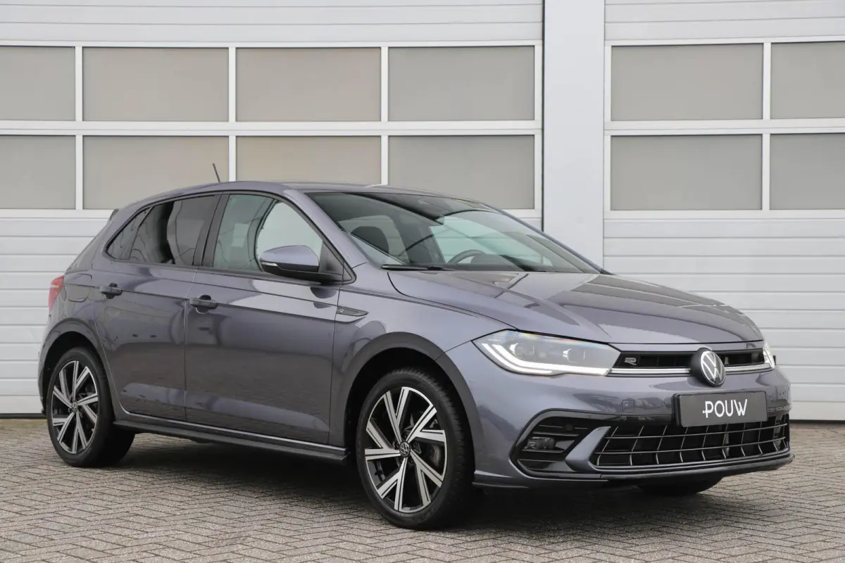 1.0 TSI 110pk DSG R-Line | App Connect | Achteruitrijcamera | Stoelverwarming | Clima