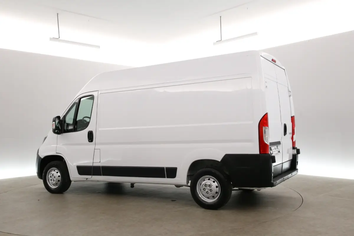 2.2 BlueHDI 140PK L2H2 | Airco | 3 Zits | Parkeersensoren | Elektrpakket