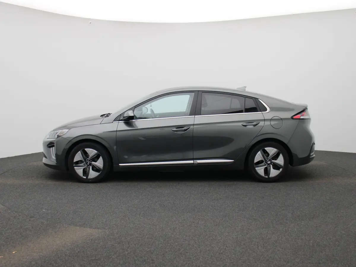 1.6 GDi i-Motion - Plus | SOH 100% | ACHTERUITRIJCAMERA | NAVIGATIE | APPLE CARPLAY | ANDROID AUTO | CLIMATE CONTROL | CRUISE CONTROL |