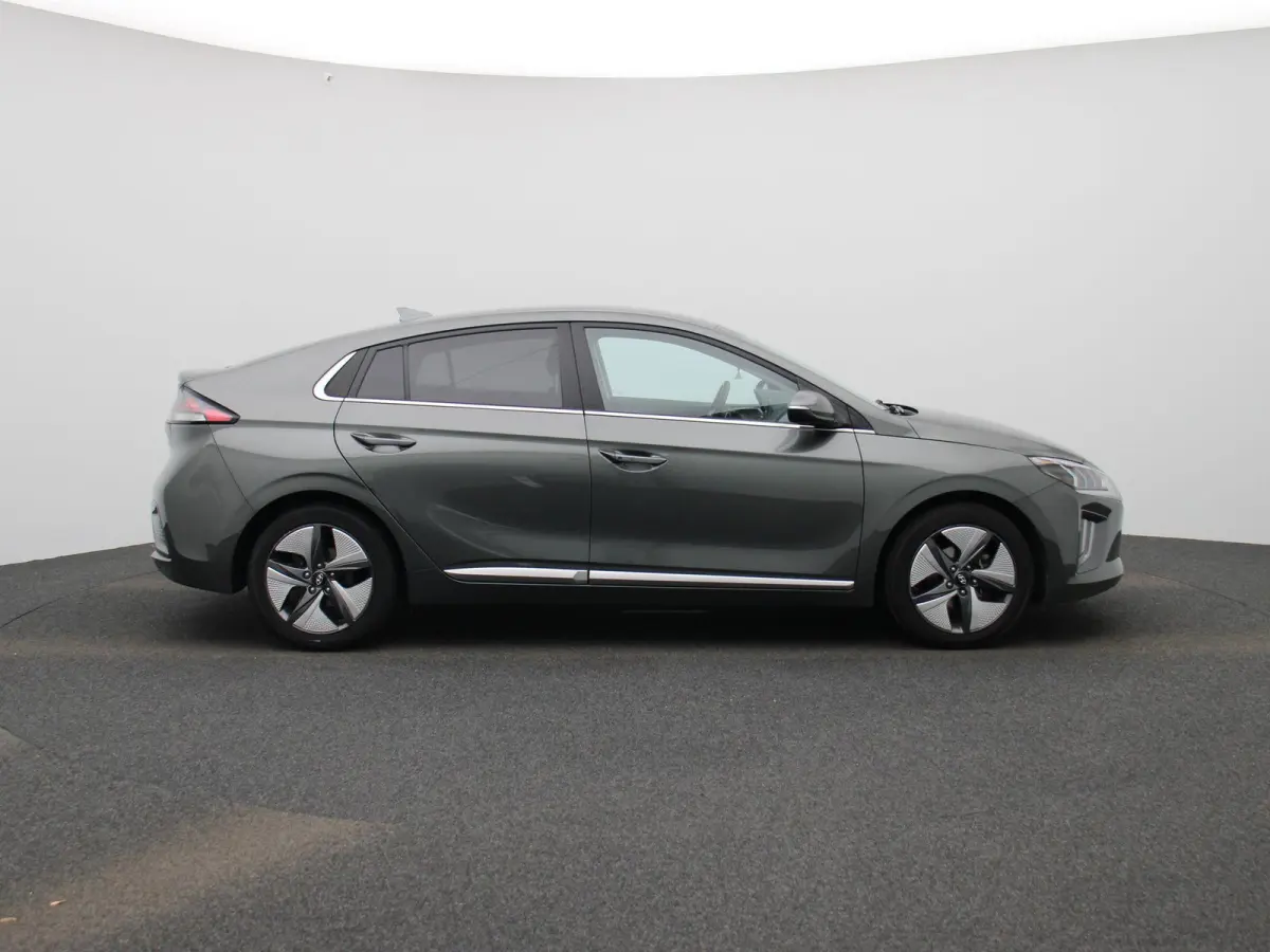1.6 GDi i-Motion - Plus | SOH 100% | ACHTERUITRIJCAMERA | NAVIGATIE | APPLE CARPLAY | ANDROID AUTO | CLIMATE CONTROL | CRUISE CONTROL |