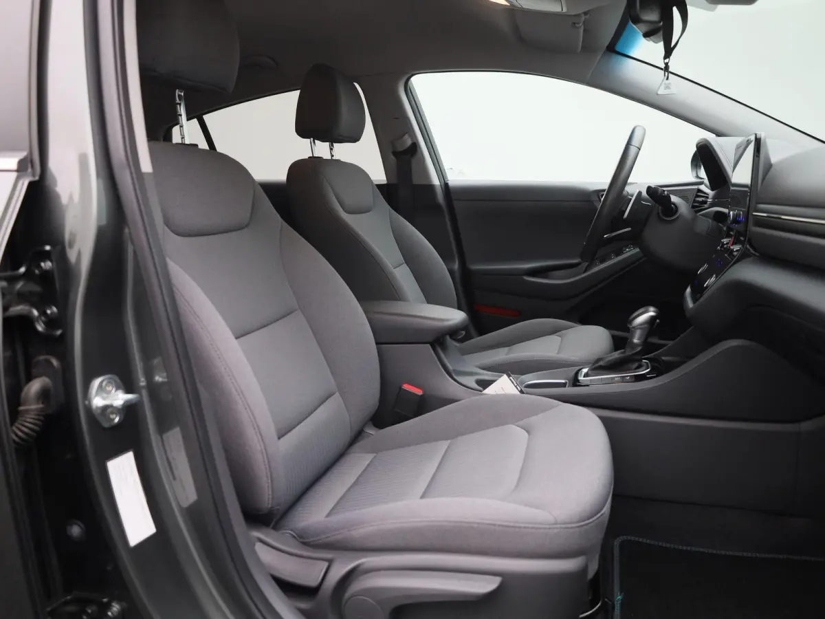 1.6 GDi i-Motion - Plus | SOH 100% | ACHTERUITRIJCAMERA | NAVIGATIE | APPLE CARPLAY | ANDROID AUTO | CLIMATE CONTROL | CRUISE CONTROL |