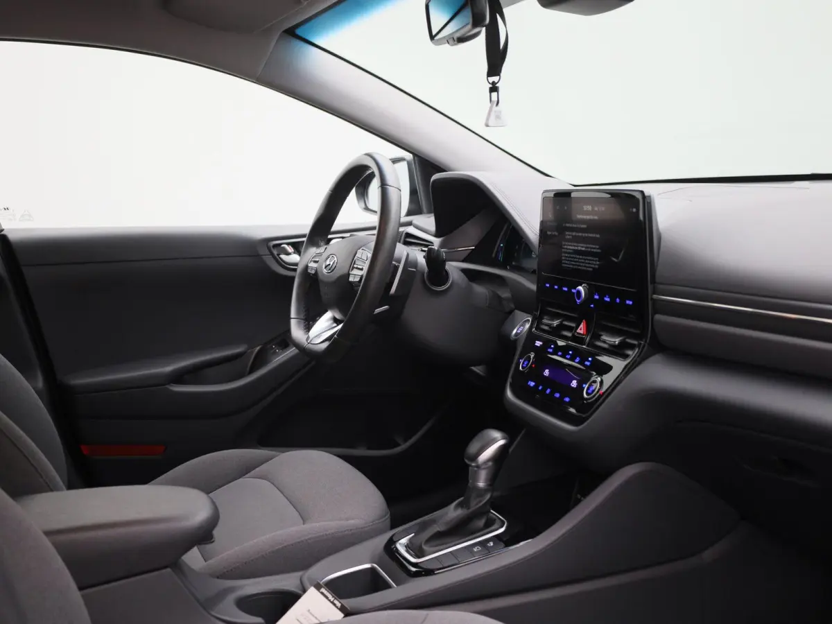 1.6 GDi i-Motion - Plus | SOH 100% | ACHTERUITRIJCAMERA | NAVIGATIE | APPLE CARPLAY | ANDROID AUTO | CLIMATE CONTROL | CRUISE CONTROL |