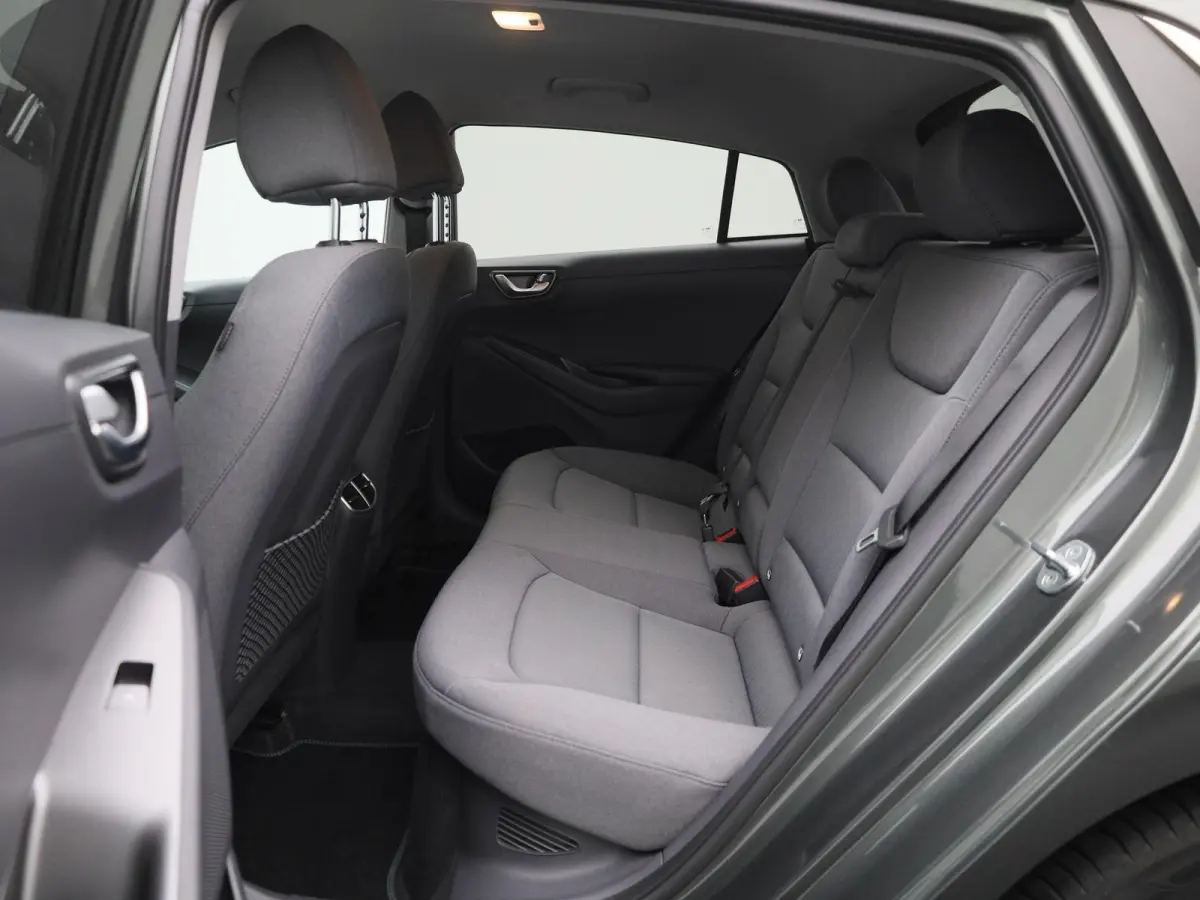 1.6 GDi i-Motion - Plus | SOH 100% | ACHTERUITRIJCAMERA | NAVIGATIE | APPLE CARPLAY | ANDROID AUTO | CLIMATE CONTROL | CRUISE CONTROL |