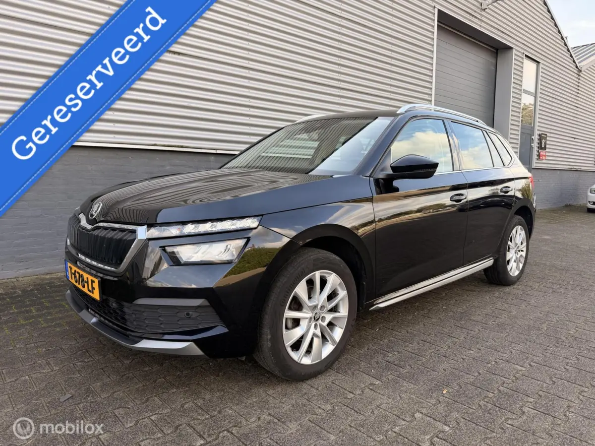 1.0 TSI Business Edition|Camera|Carplay|Virtual|