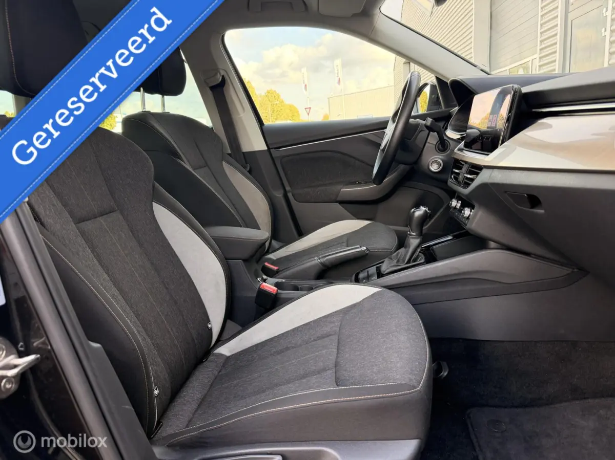 1.0 TSI Business Edition|Camera|Carplay|Virtual|