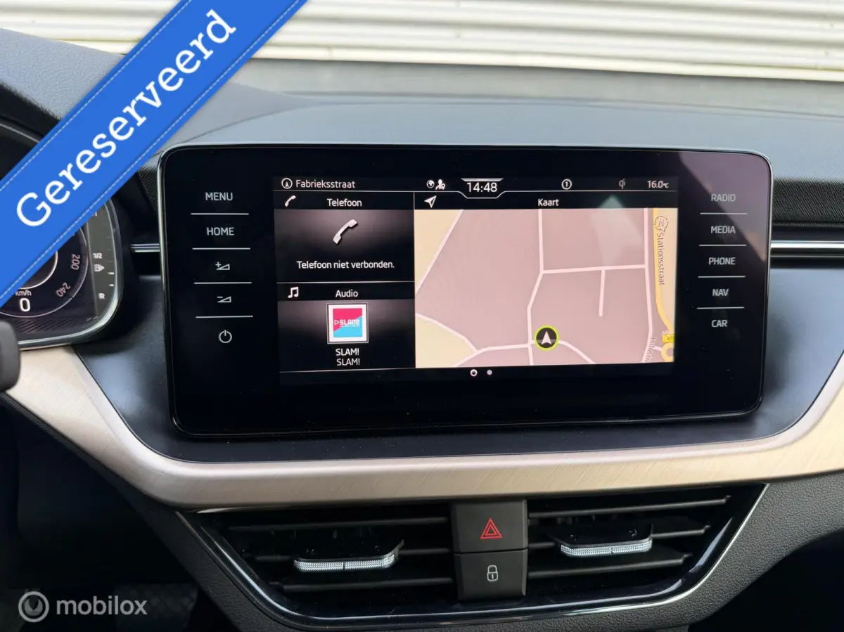 1.0 TSI Business Edition|Camera|Carplay|Virtual|
