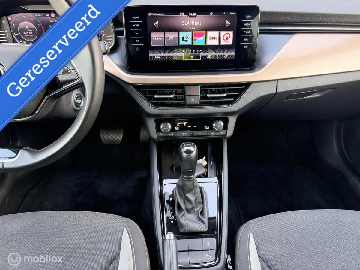 1.0 TSI Business Edition|Camera|Carplay|Virtual|