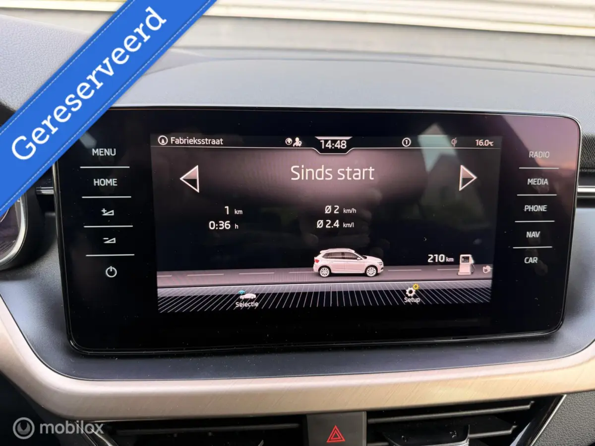 1.0 TSI Business Edition|Camera|Carplay|Virtual|
