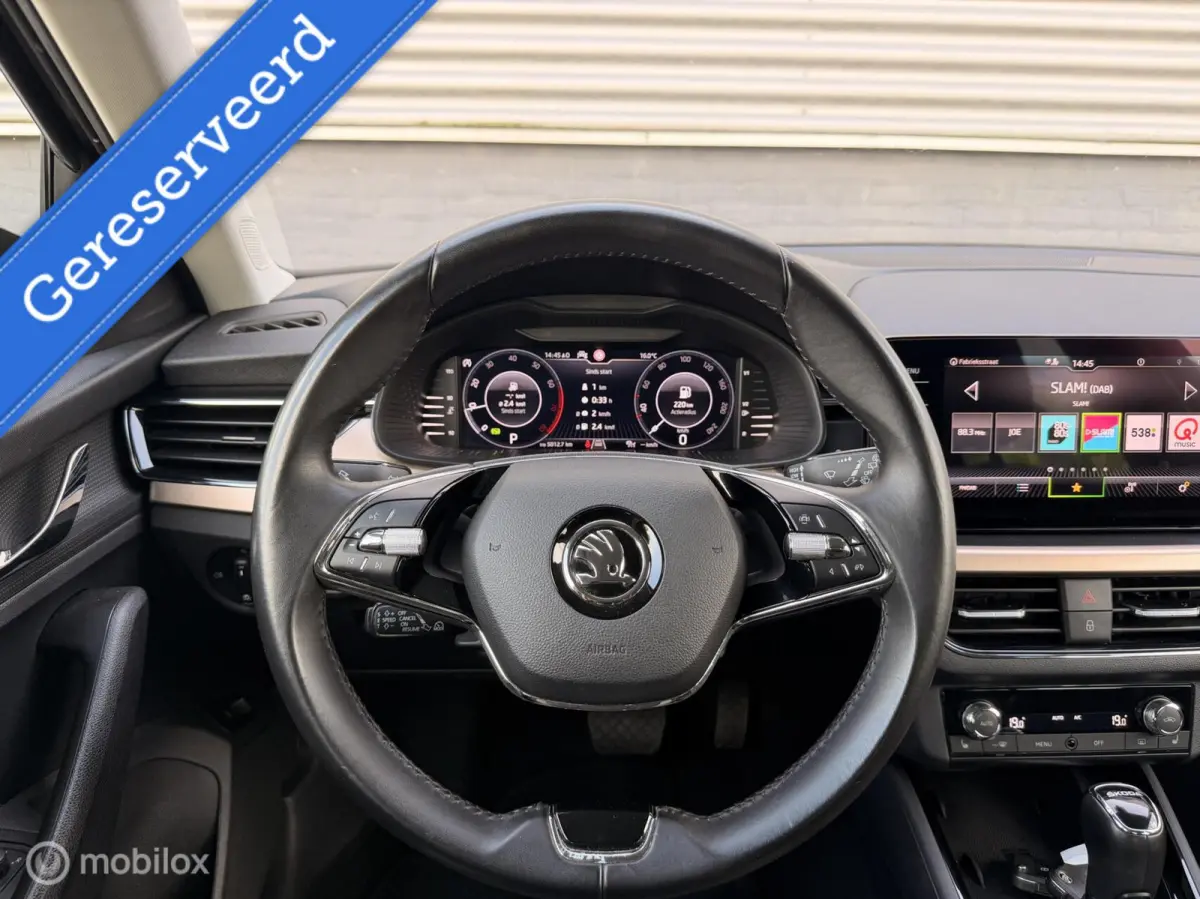 1.0 TSI Business Edition|Camera|Carplay|Virtual|