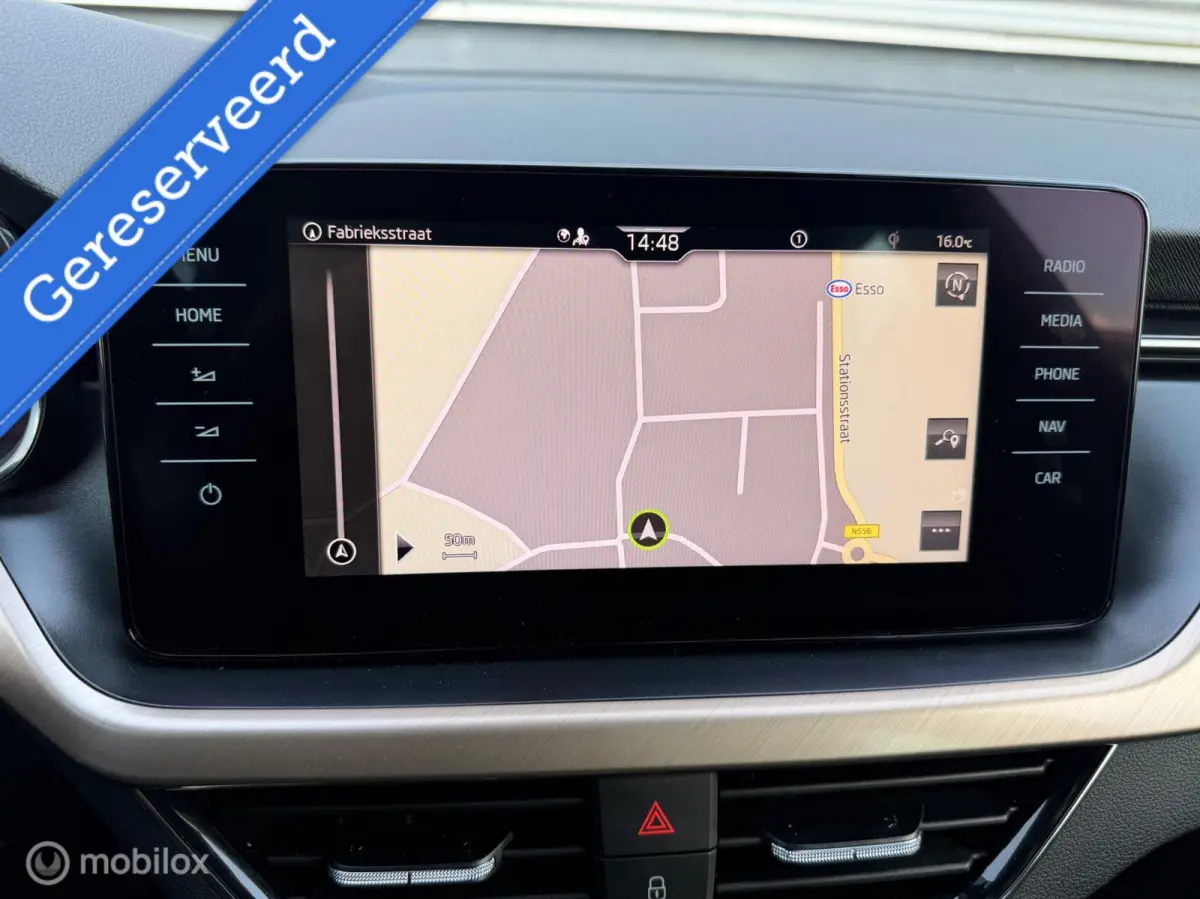 1.0 TSI Business Edition|Camera|Carplay|Virtual|
