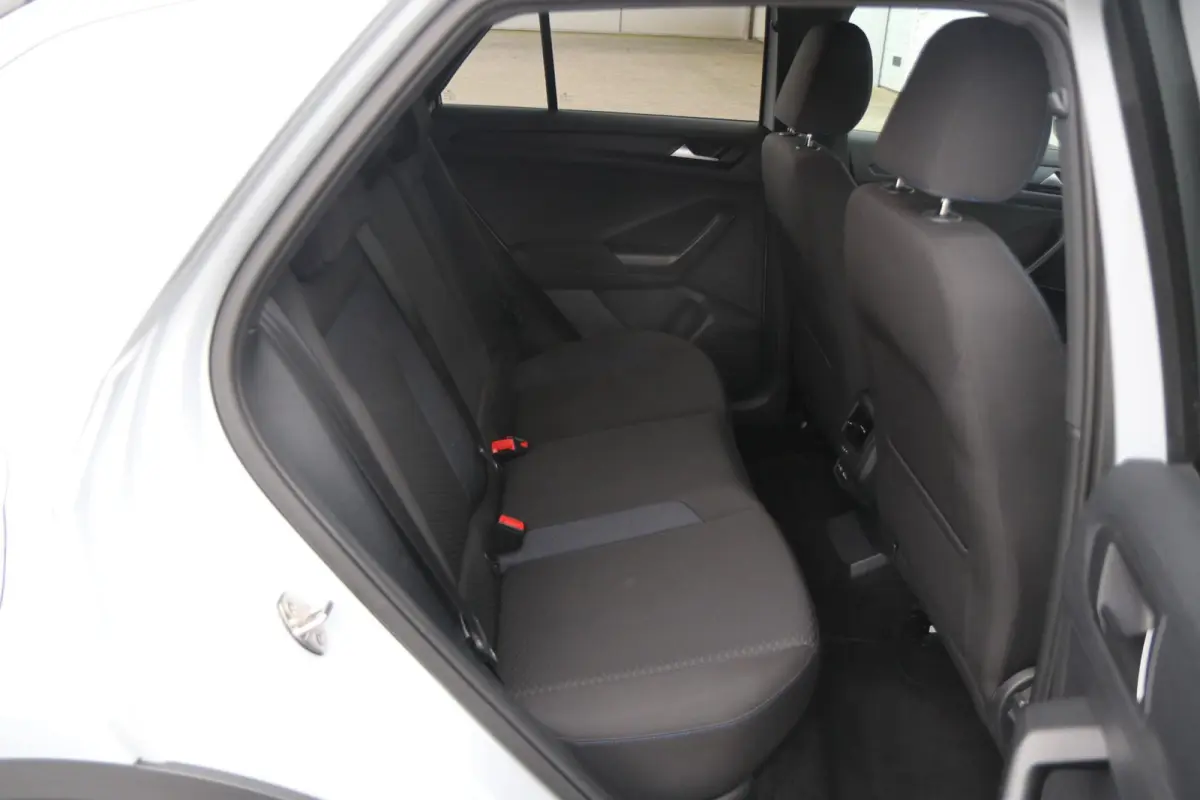 1.0 TSI 110pk United | Navigatie | App Connect | Side Assist | Stoelverwarming