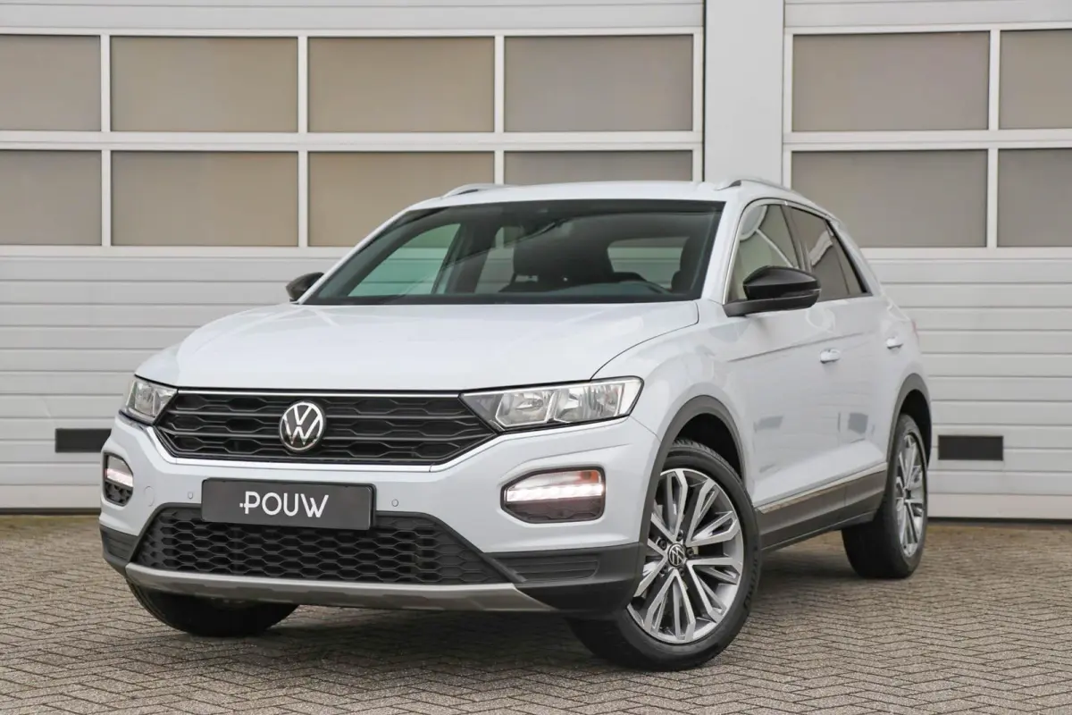 1.0 TSI 110pk United | Navigatie | App Connect | Side Assist | Stoelverwarming