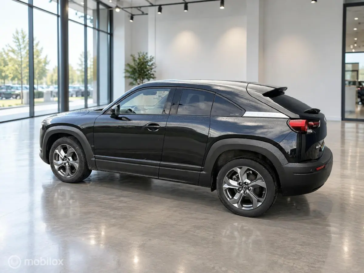 e-SkyActiv 145 36kWh | SOH 93,69% | HUD | Leder | Stoel- & Stuurverwarming