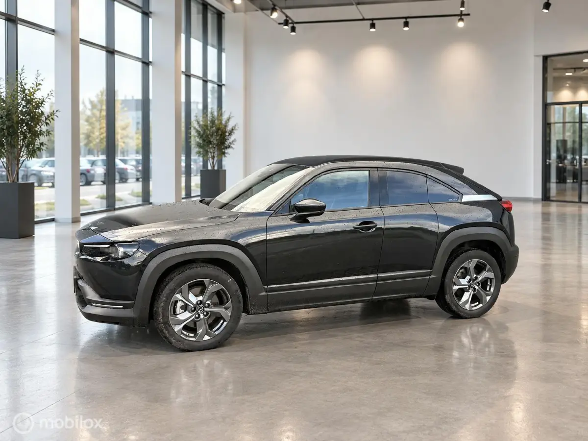 e-SkyActiv 145 36kWh | SOH 93,69% | HUD | Leder | Stoel- & Stuurverwarming