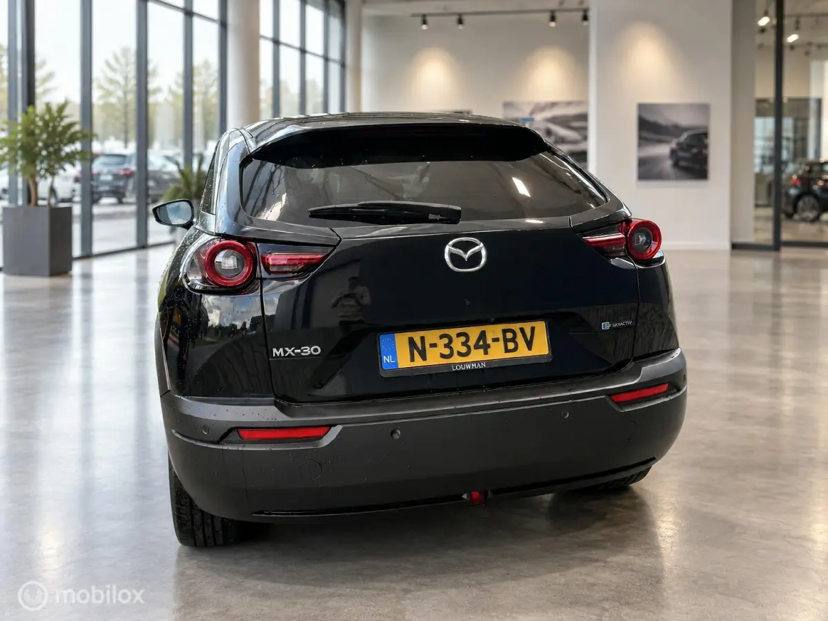 e-SkyActiv 145 36kWh | SOH 93,69% | HUD | Leder | Stoel- & Stuurverwarming