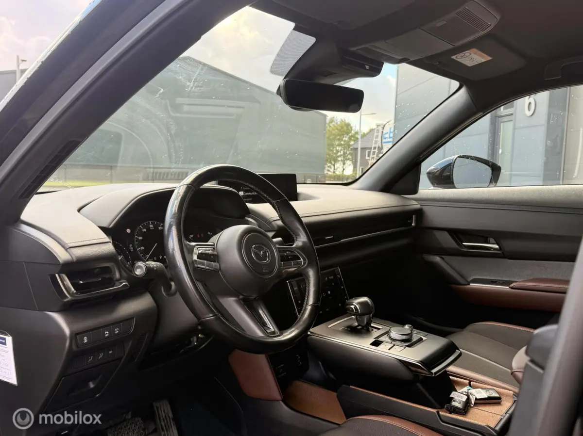 e-SkyActiv 145 36kWh | SOH 93,69% | HUD | Leder | Stoel- & Stuurverwarming