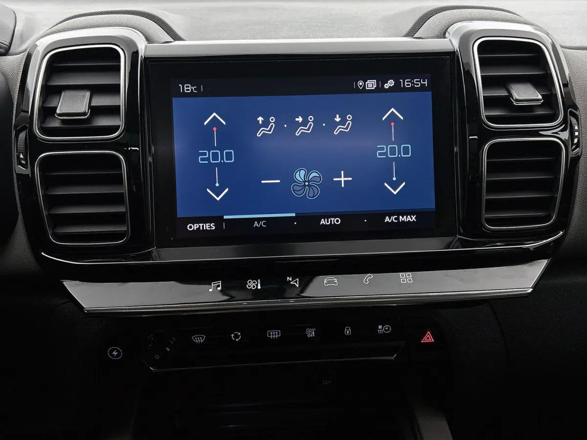 1.6 Plug-in Hybrid 225pk Business Plus Automaat | Schuif-/Kanteldak | Adaptieve Cruise Control | Elektrische Klep | Trekhaak | LED | Keyless Entry/Start |