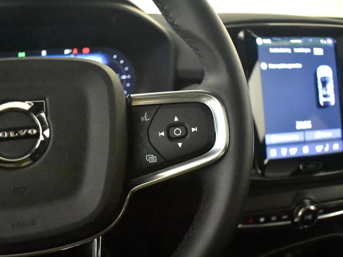 Single Motor Plus 69 kWh l SoH 94% | Panoramadak l Stoel/Stuurverwarming l Camera l Elektr. Klep l Side Assist l