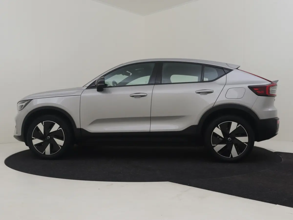 Single Motor Plus 69 kWh l SoH 94% | Panoramadak l Stoel/Stuurverwarming l Camera l Elektr. Klep l Side Assist l