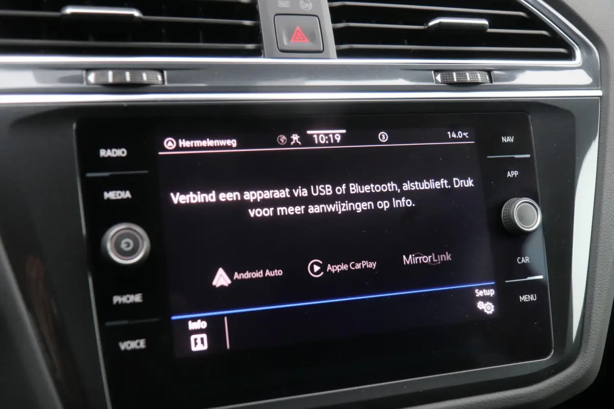 1.4 TSI 245pk eHybrid R-Line Business+ | SoH 89% | Trekhaak | 360 Camera | Stoelverwarming | Navigatie | App Connect