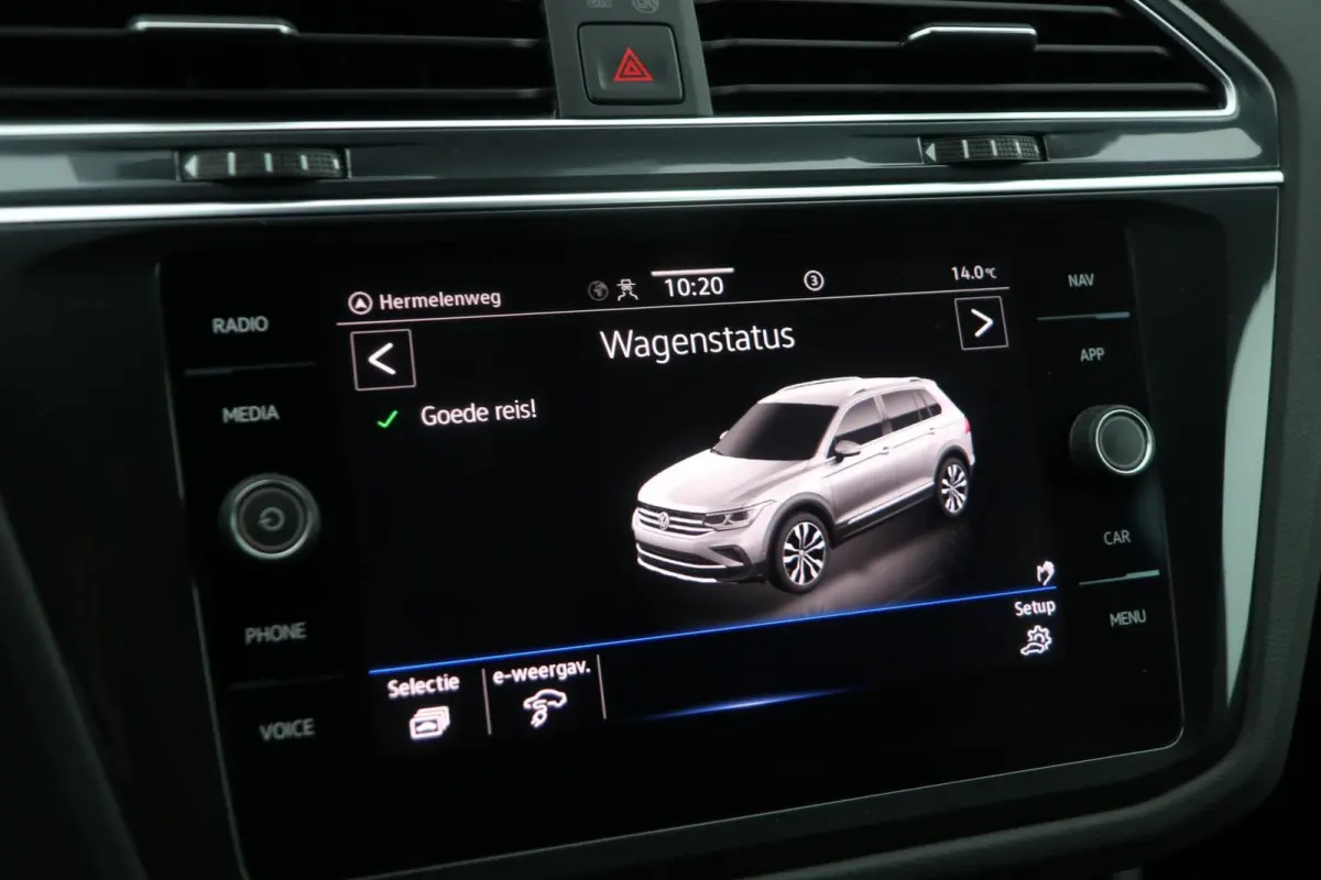 1.4 TSI 245pk eHybrid R-Line Business+ | SoH 89% | Trekhaak | 360 Camera | Stoelverwarming | Navigatie | App Connect