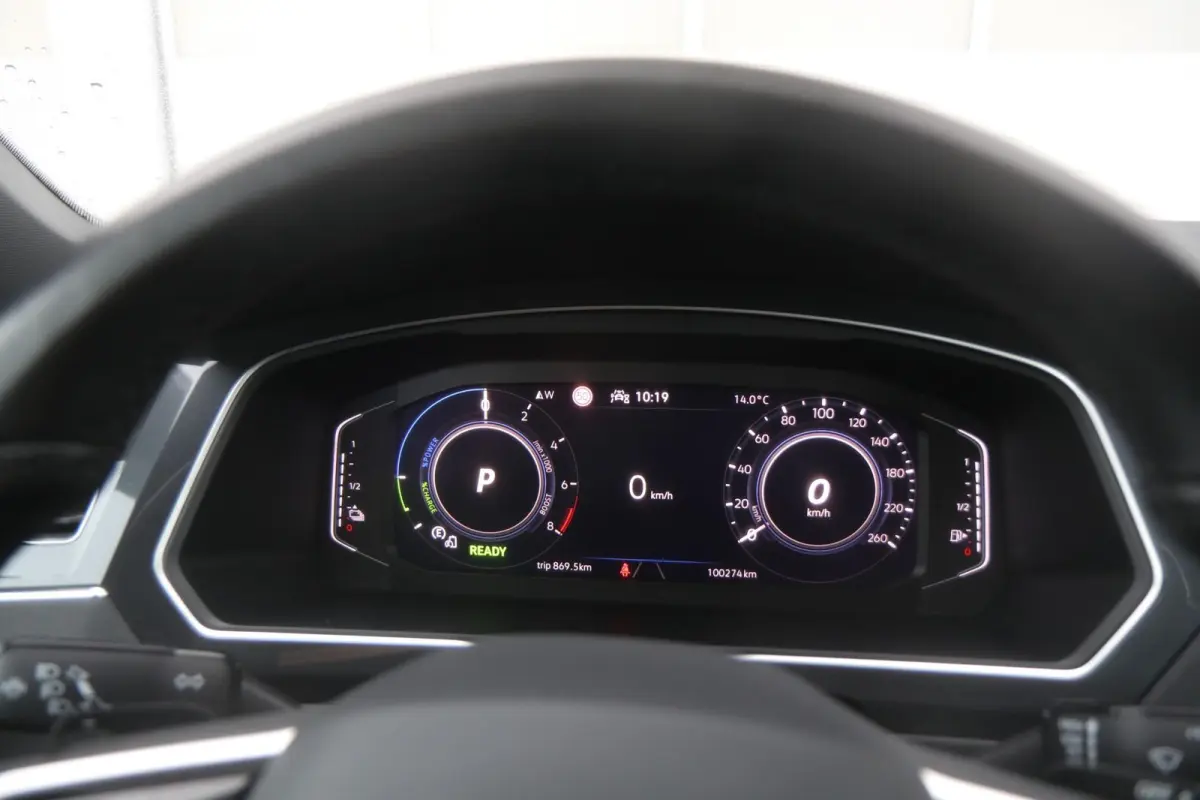 1.4 TSI 245pk eHybrid R-Line Business+ | SoH 89% | Trekhaak | 360 Camera | Stoelverwarming | Navigatie | App Connect