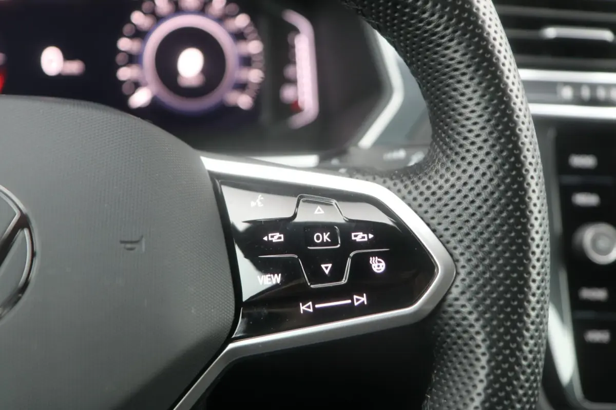 1.4 TSI 245pk eHybrid R-Line Business+ | SoH 89% | Trekhaak | 360 Camera | Stoelverwarming | Navigatie | App Connect