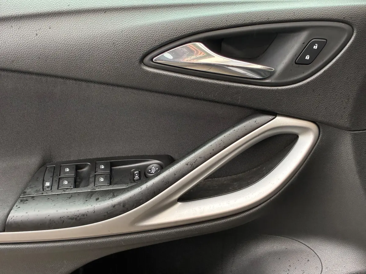 1.0 Online Edition|2e Eigenaar|Airco|CarPlay|CruiseControl|PDC|Elektr.ramen|Nieuwe APK|NAP|