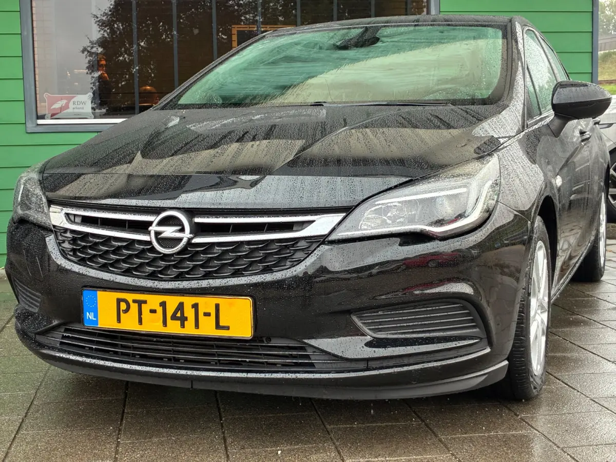 1.0 Online Edition|2e Eigenaar|Airco|CarPlay|CruiseControl|PDC|Elektr.ramen|Nieuwe APK|NAP|