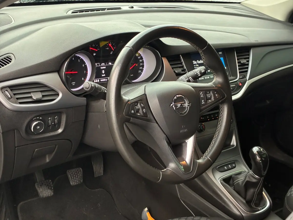 1.0 Online Edition|2e Eigenaar|Airco|CarPlay|CruiseControl|PDC|Elektr.ramen|Nieuwe APK|NAP|
