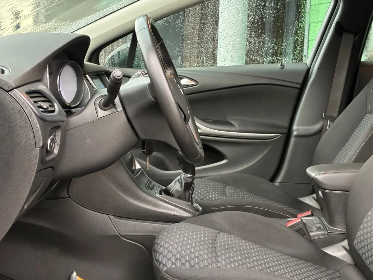 1.0 Online Edition|2e Eigenaar|Airco|CarPlay|CruiseControl|PDC|Elektr.ramen|Nieuwe APK|NAP|