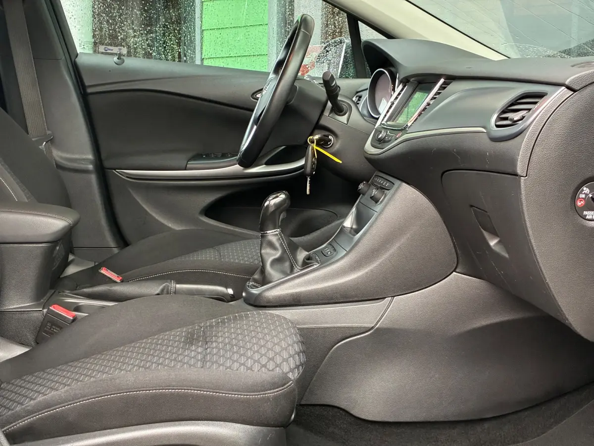 1.0 Online Edition|2e Eigenaar|Airco|CarPlay|CruiseControl|PDC|Elektr.ramen|Nieuwe APK|NAP|