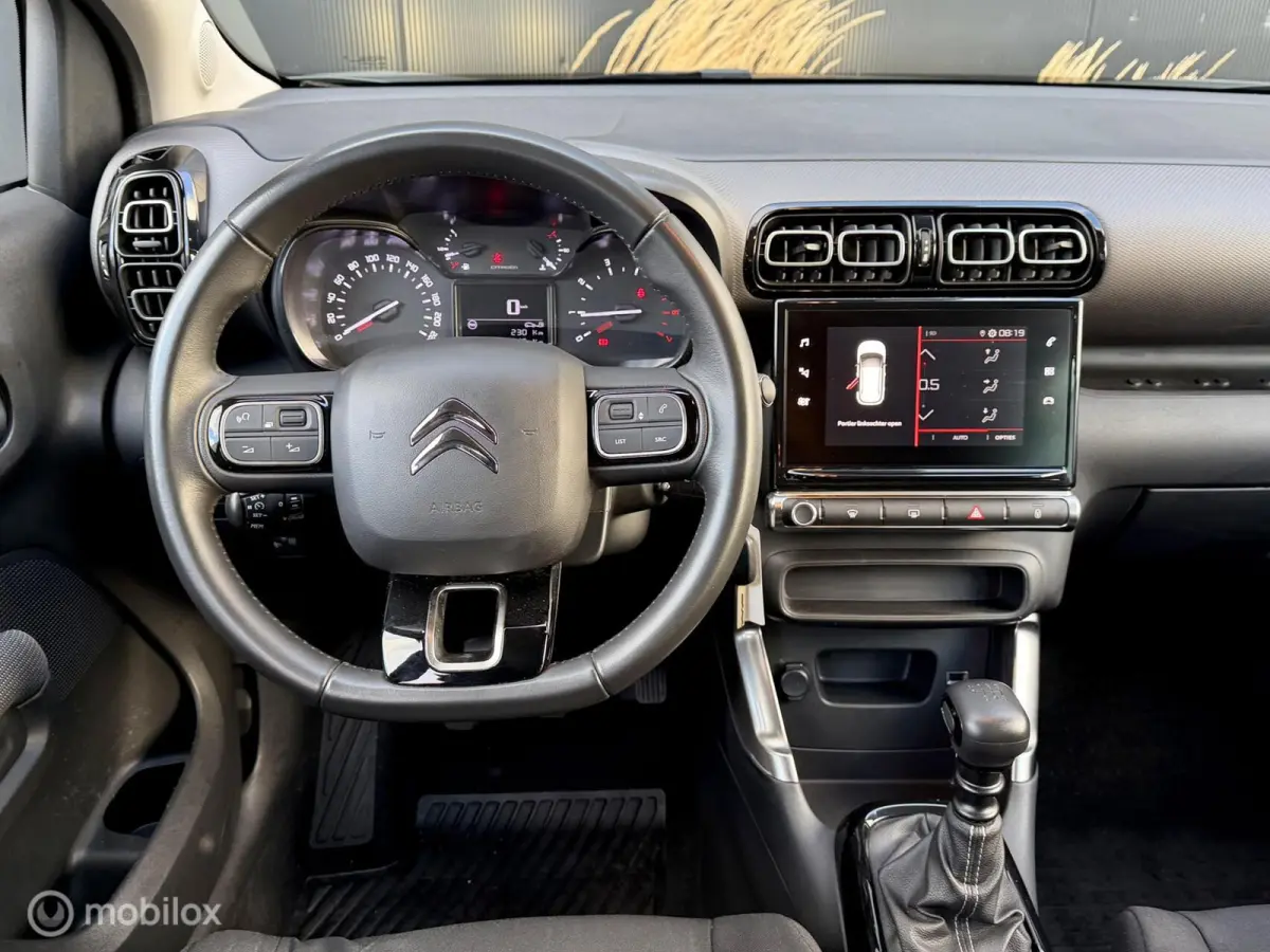 110pk C-Series I CarPlay | Clima I