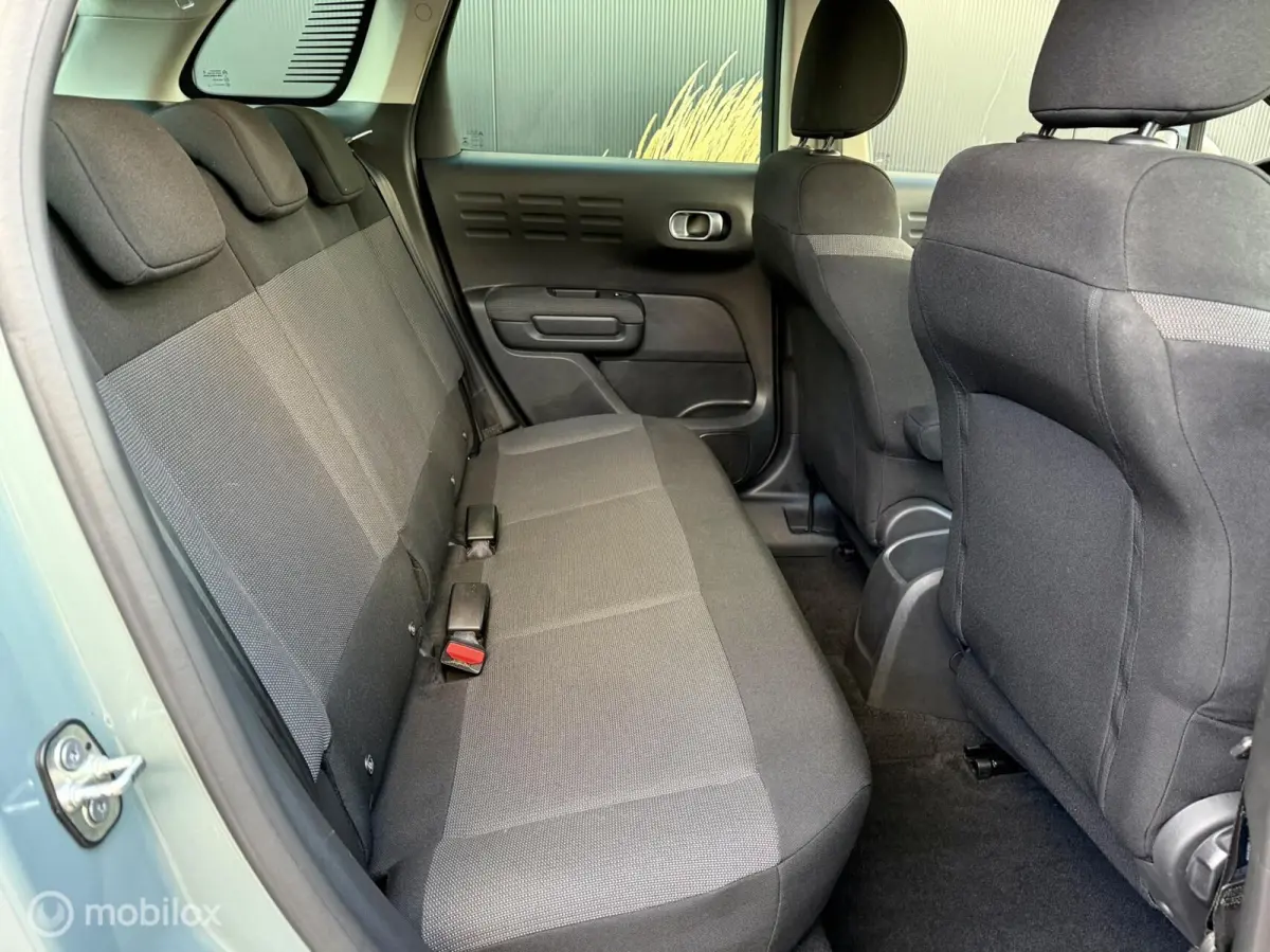 110pk C-Series I CarPlay | Clima I