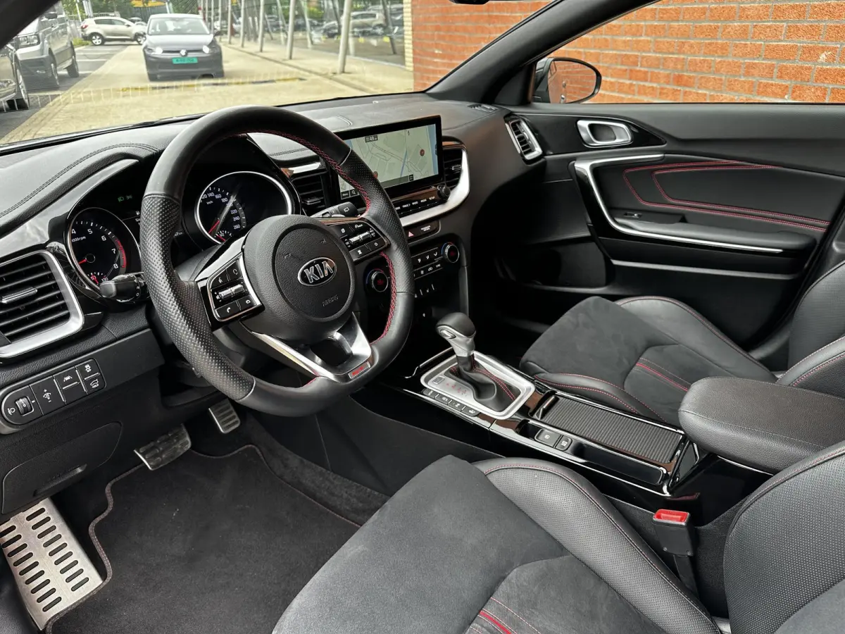1.6 T-GDi 204pk Automaat GT Navigatie Climate Control Electrische bedienbare achterklep Adaptieve Cruise Control Camera Dab Keyless start