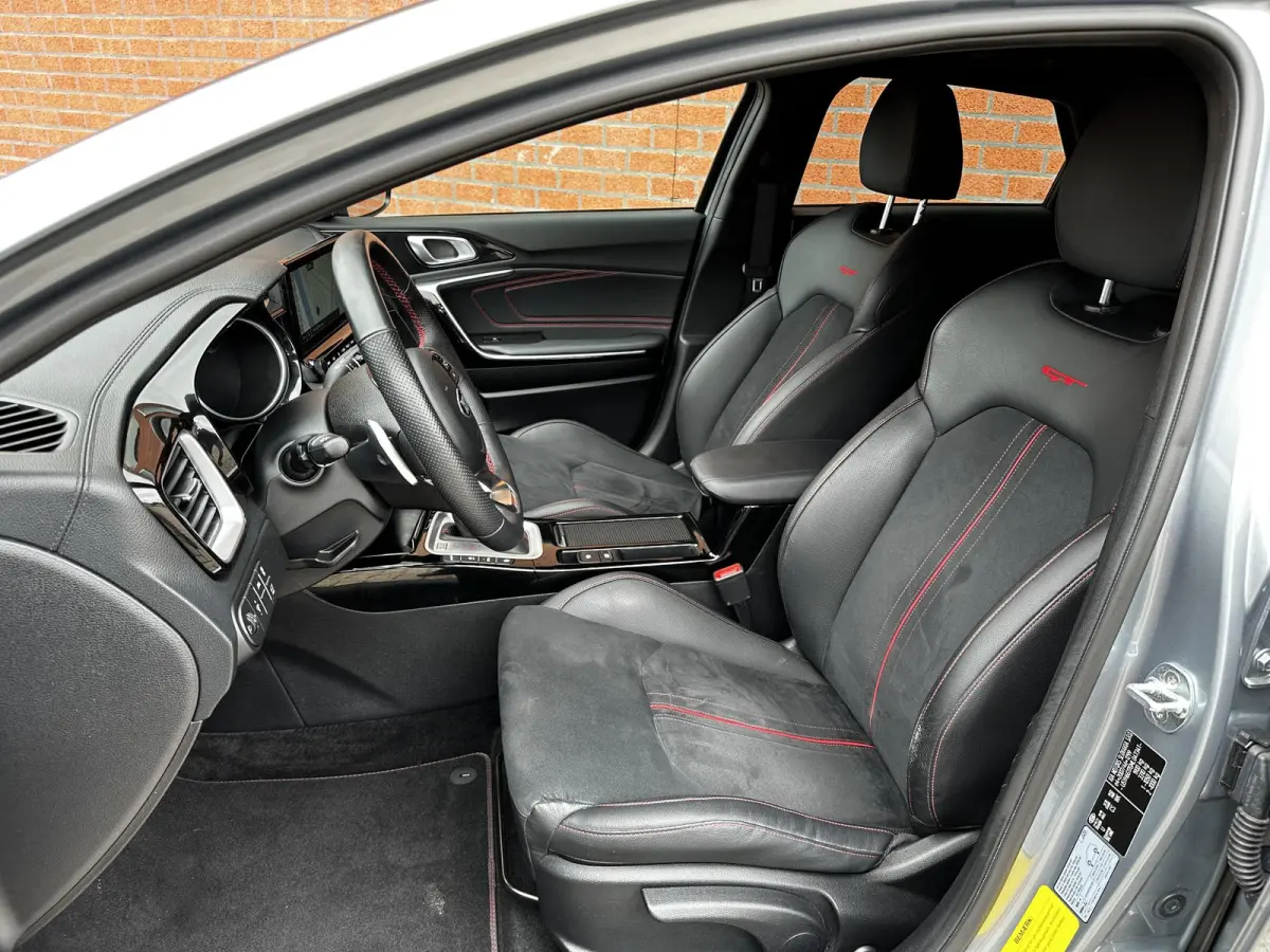 1.6 T-GDi 204pk Automaat GT Navigatie Climate Control Electrische bedienbare achterklep Adaptieve Cruise Control Camera Dab Keyless start
